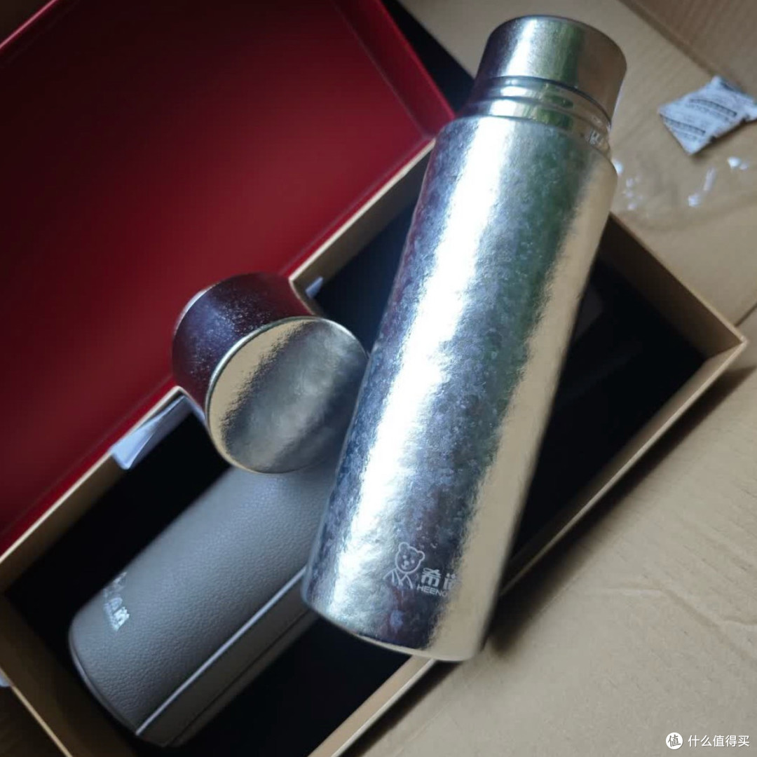 拒绝山系硬核风,4件低调有质感的都市通勤装备