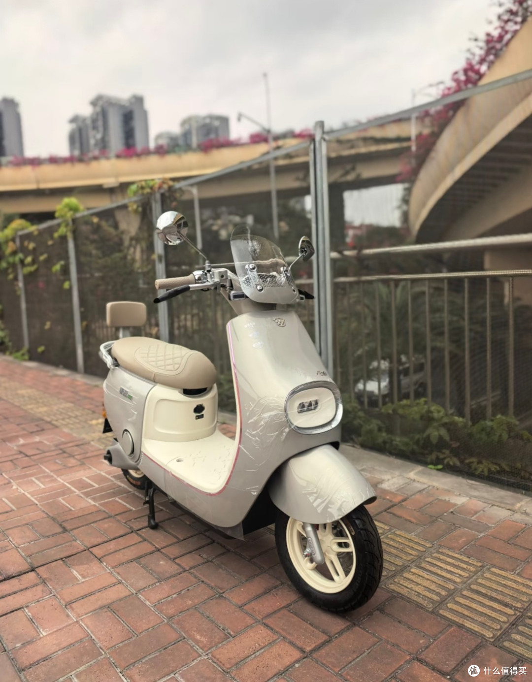 打工人通勤代步｜被问爆的复古电动车真实上手感受