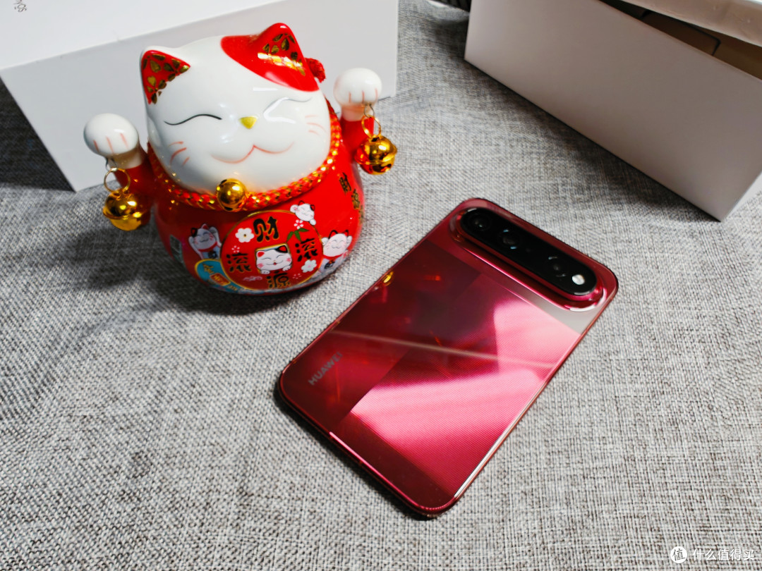从Mate 80 Pro Max换到华为Pura X View，哪个更好用？