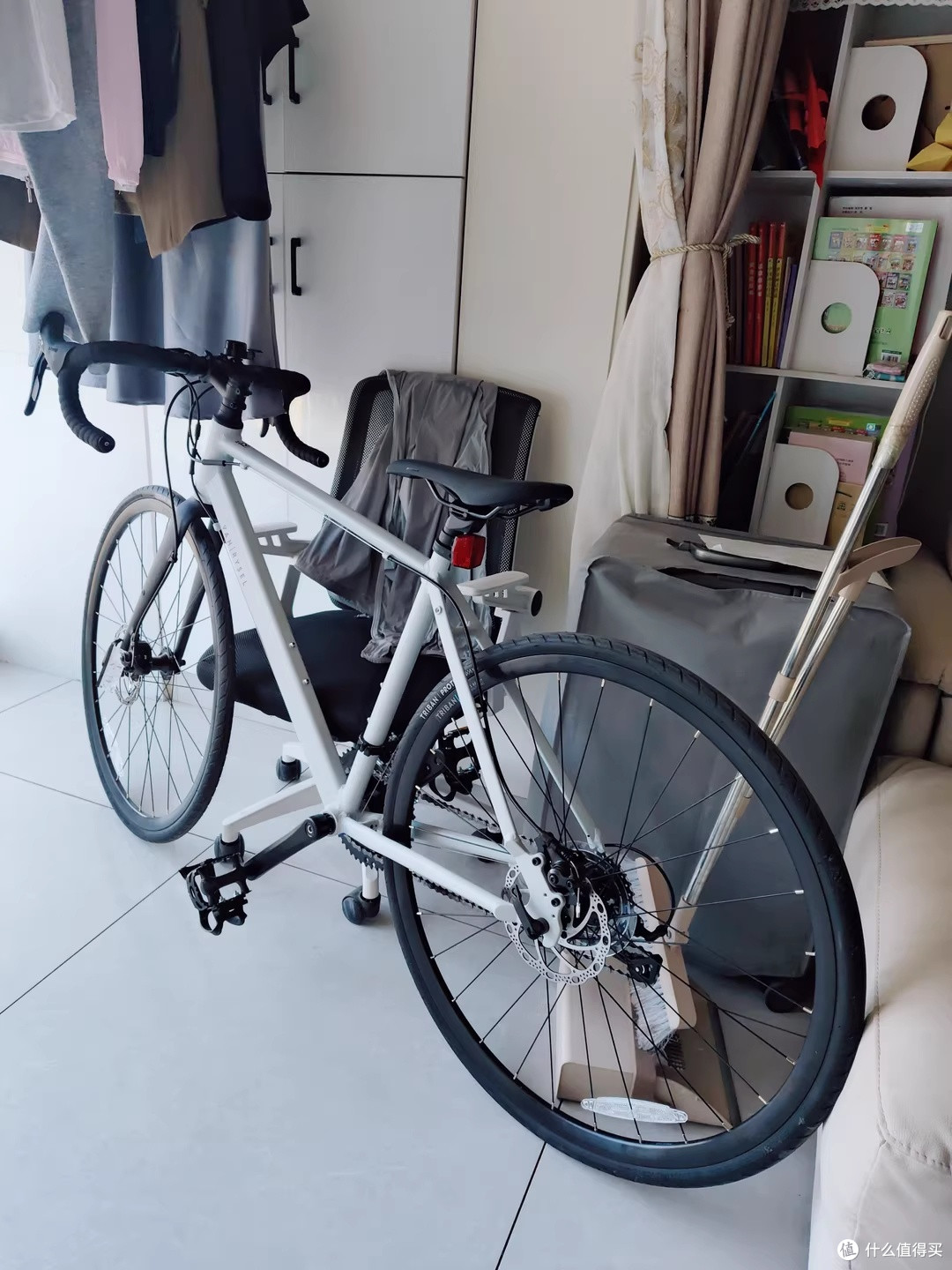 弯把通勤神器:RC120如何重塑我的早晚高峰