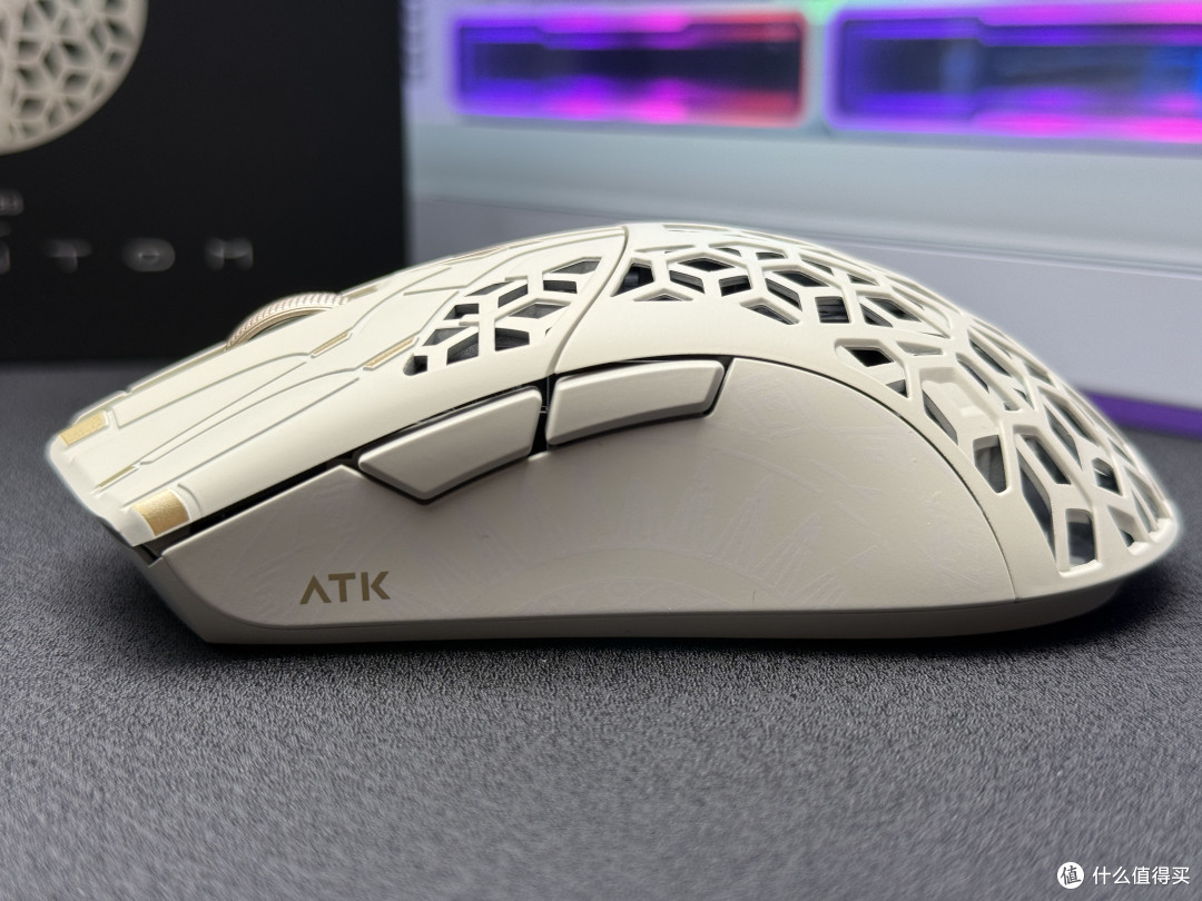 不是两千多的Finalmouse买不起，而是ATK 烈空 幻影更有性价比！