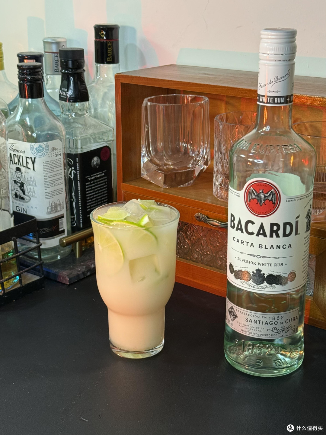 四种微醺酒适配职场疲惫状态