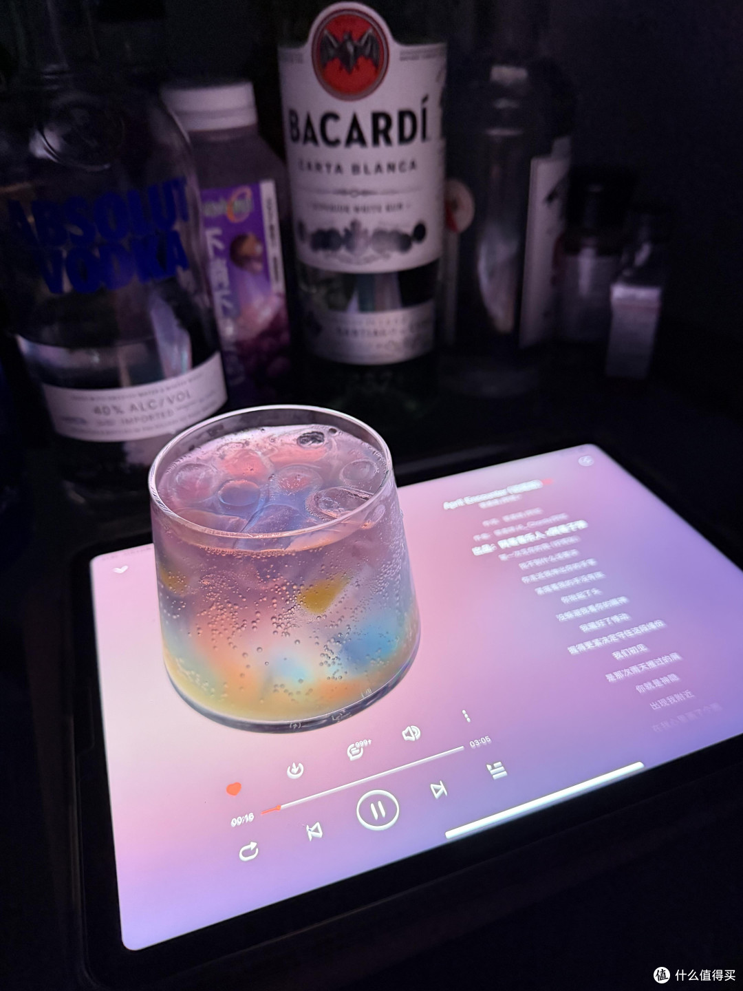 职场情绪消耗与四款微醺酒适配指南