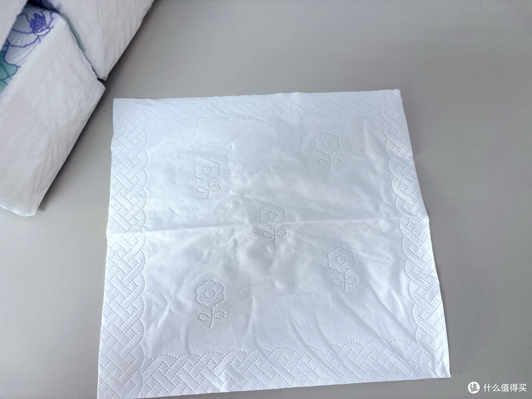 漫花山茶花抽纸,颜值出圈,实力也没有摆烂