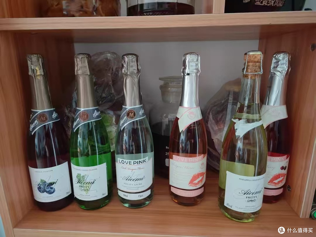 不用醒酒直接喝 这瓶小甜酒把新手的品酒门槛直接踩平