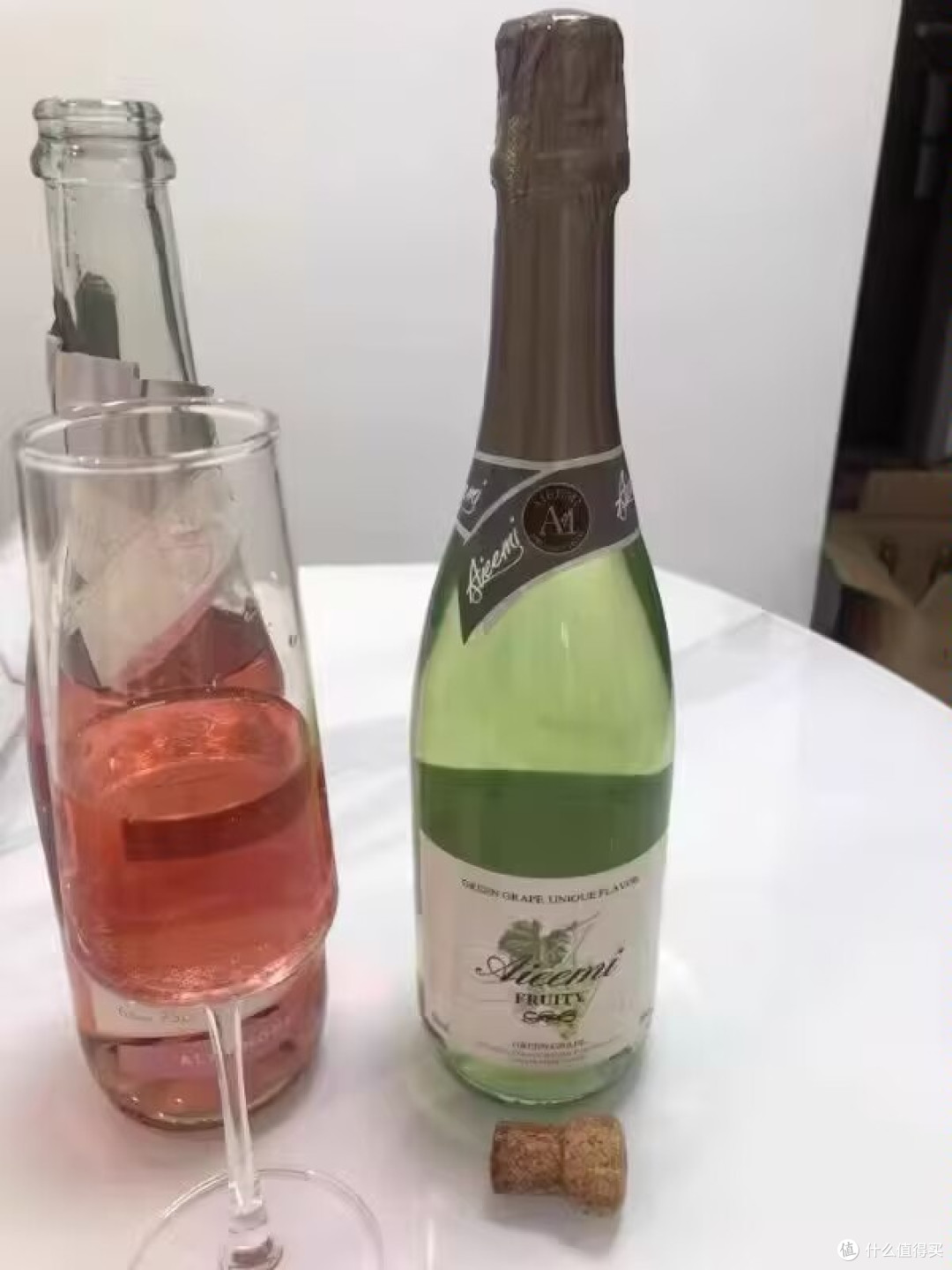 气泡酒的每一口鲜活都被稳稳兜住！