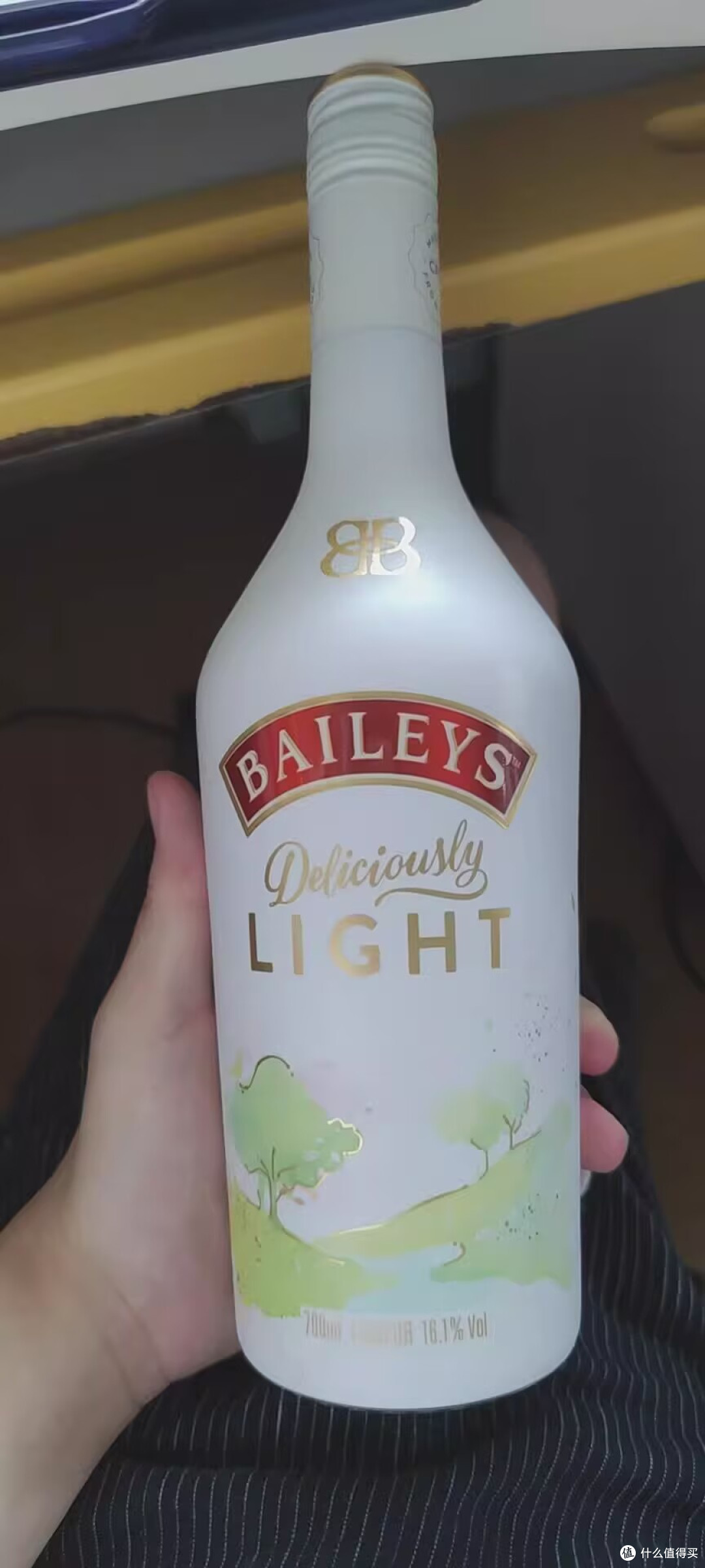 草莓奶油百利甜，把鲜榨果味直接灌进酒里