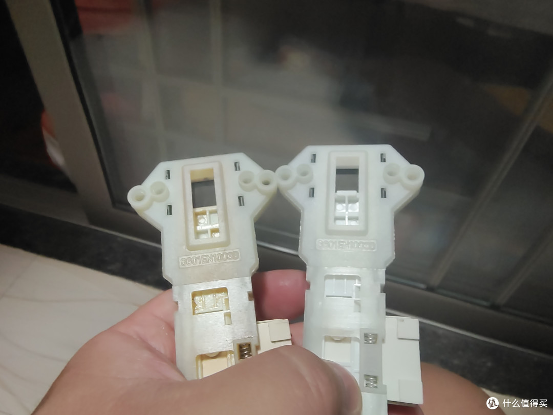 LG滚筒洗衣机开不了门的维修