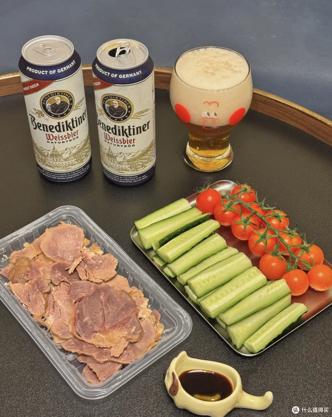 百帝王小麦啤酒配卤味,爽之
