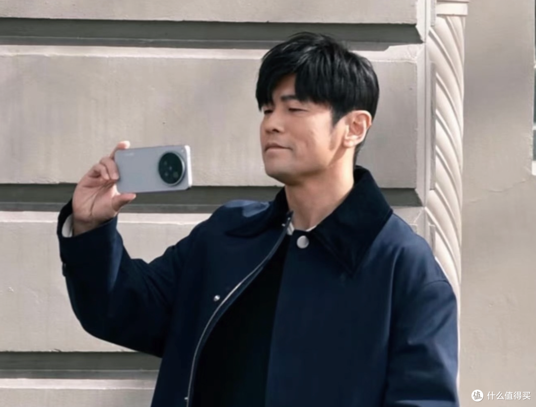 主摄长焦都拉爆了，vivo X500真敢堆料啊！
