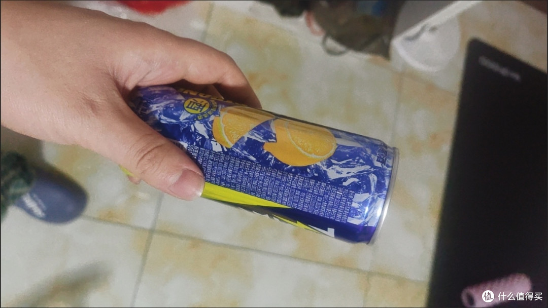 豚骨拉面配果酒的独处时光