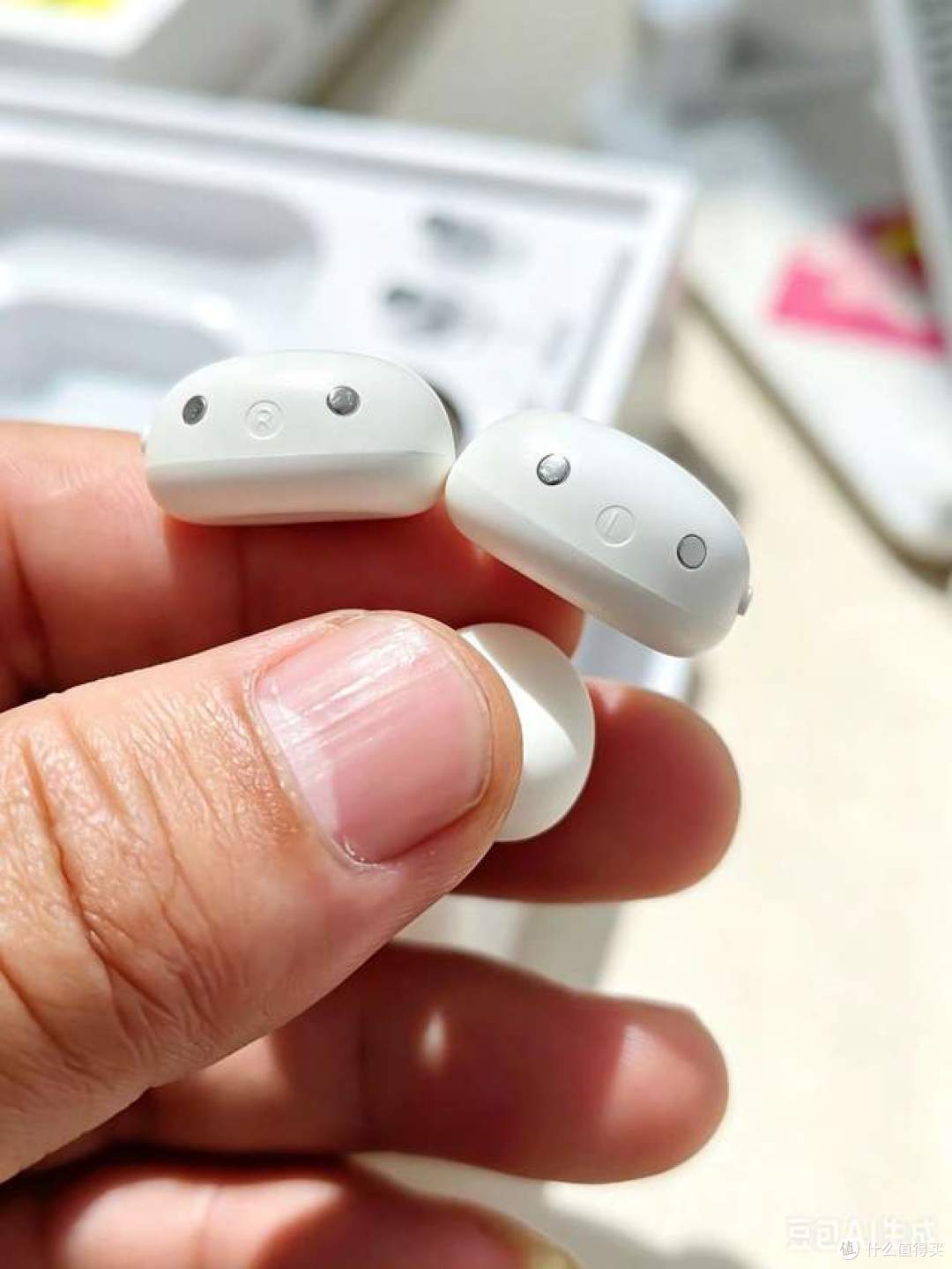 入耳式戴久了胀痛?五款耳夹耳机体验:开放式真的更舒服吗?