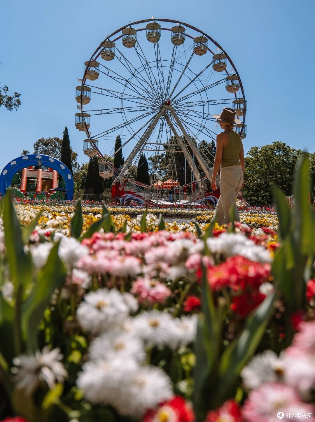 ● Commonwealth Park, Canberra, Australian Capital Territory  📷 / © Tourism Australia