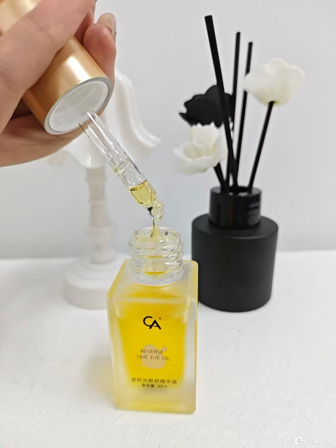 天生黑眼圈眼油有用吗?24+受遗传黑眼圈困扰, CA眼油坚持使用