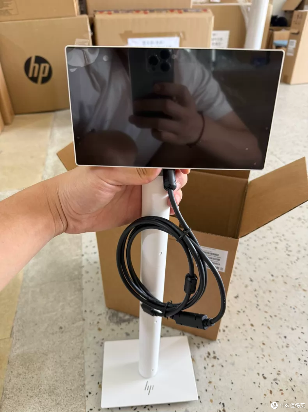 闲鱼全新惠普 TPC‑TR01 6.6 寸触摸副屏|USB‑C 一线通,Win可用