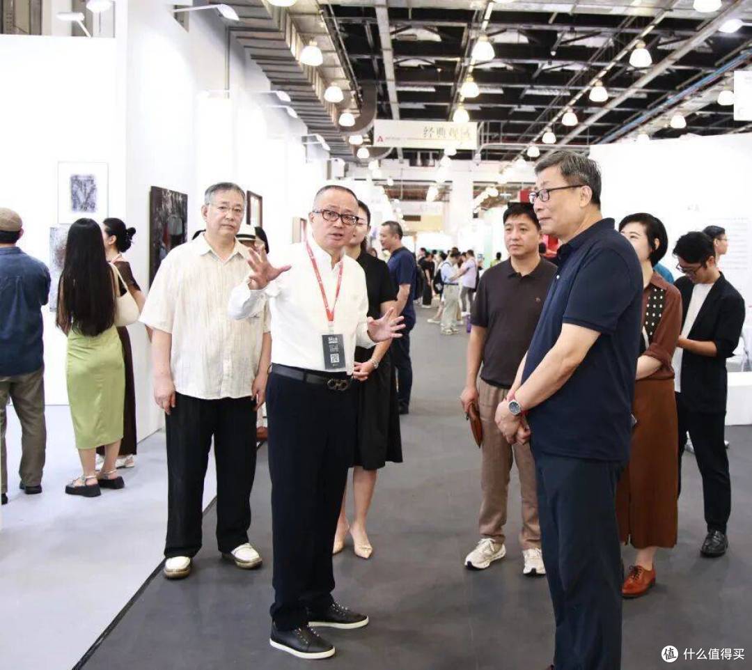 艺术热浪席卷申城 | 卡咔度闪耀“2026艺术上海”藏家VIP专场