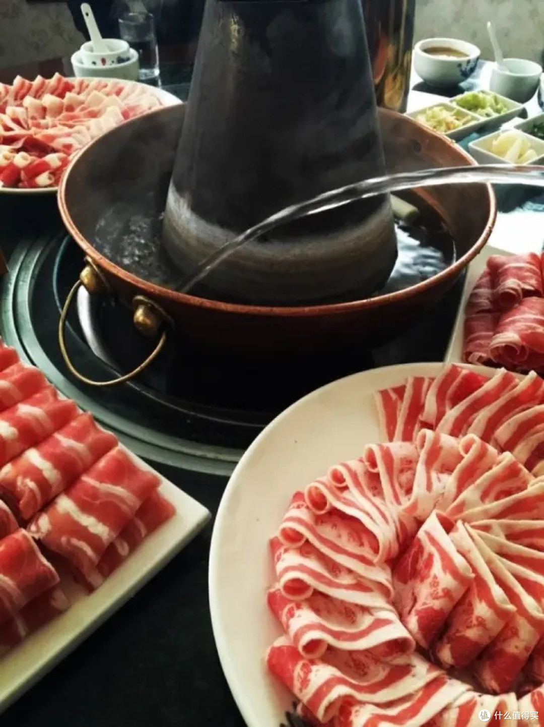 老北京铜锅涮肉的饮食文化