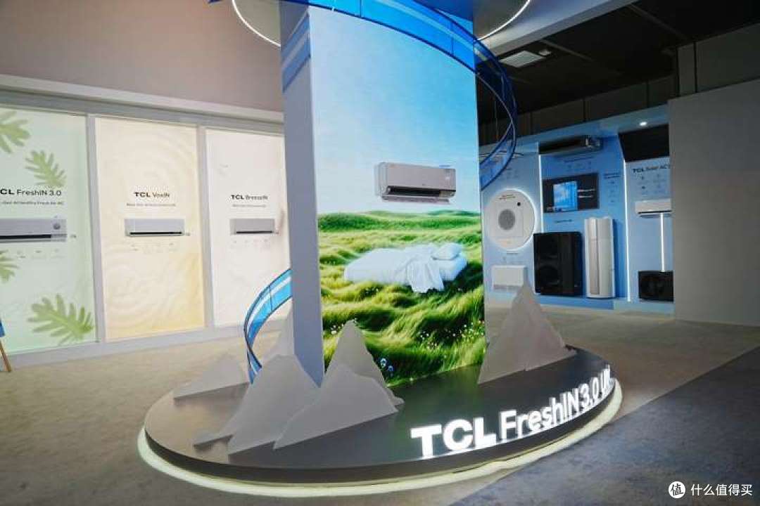 X11L挂帅，TCL实业在IFA2026打了一场"屏"的组合拳