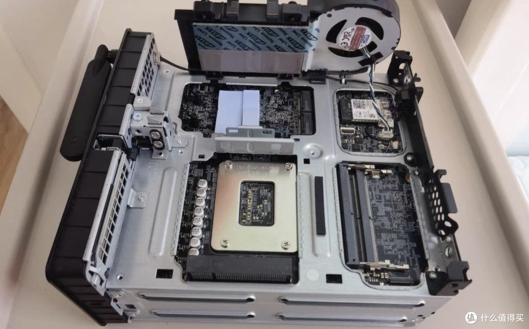 闲鱼大量涌入联想P360，12核i7加DDR5 ECC，1499元的公司流出资产