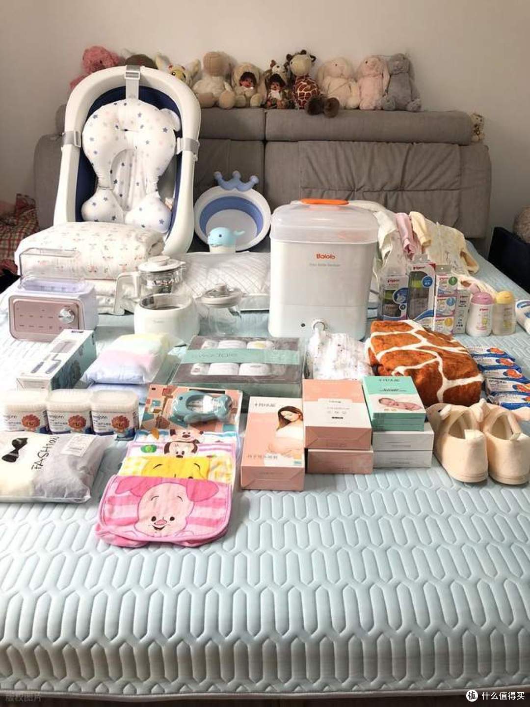 新生儿前30天纸尿裤踩坑实录:从待产包到满月,换了 5 款才明白