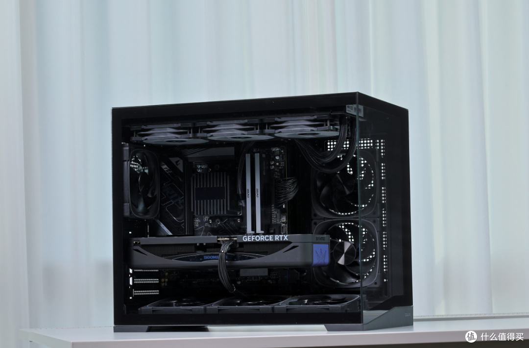 9850X3D+5080星曜+48G内存，预算2.4W+搞定黑色高性能海景房主机