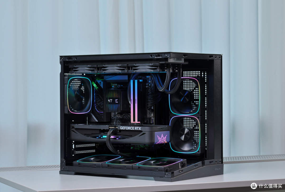 9850X3D+5080星曜+48G内存，预算2.4W+搞定黑色高性能海景房主机