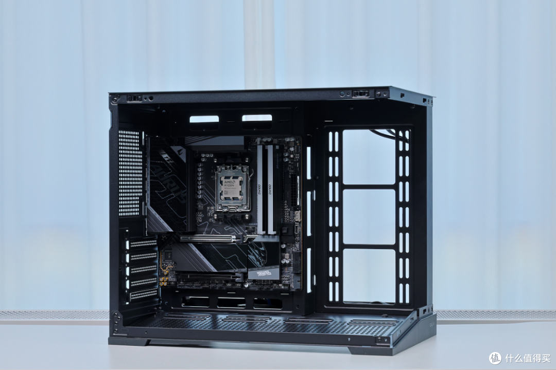 9850X3D+5080星曜+48G内存，预算2.4W+搞定黑色高性能海景房主机