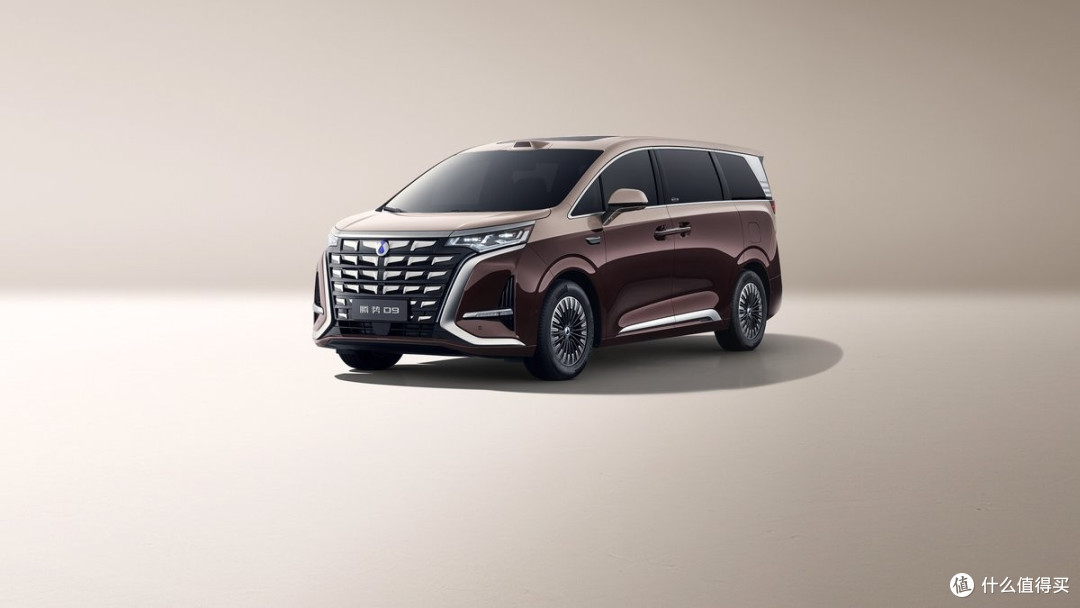 50万预算买MPV,岚图智驾、极氪纯电、腾势省油,你站哪边?