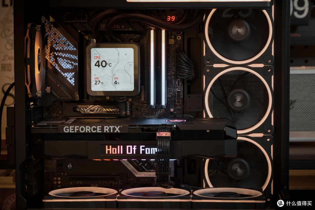 华硕 AP304_ROG X870E-E_阿斯加特女武神&ROG_影驰RTX 5070Ti HOF