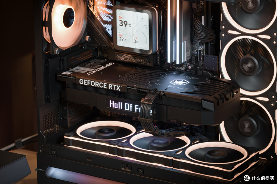华硕 AP304_ROG X870E-E_阿斯加特女武神&ROG_影驰RTX 5070Ti HOF