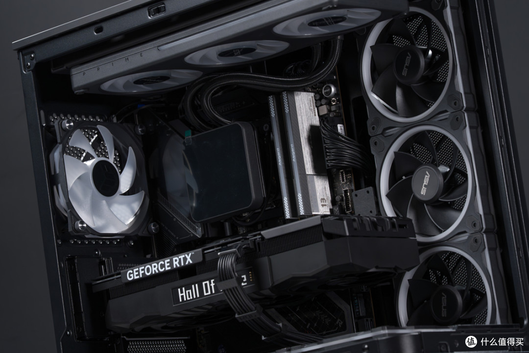 华硕 AP304_ROG X870E-E_阿斯加特女武神&ROG_影驰RTX 5070Ti HOF