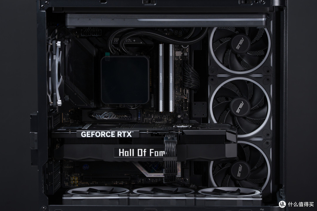 华硕 AP304_ROG X870E-E_阿斯加特女武神&ROG_影驰RTX 5070Ti HOF