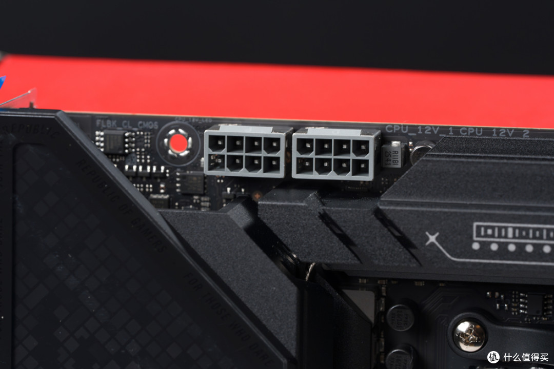 华硕 AP304_ROG X870E-E_阿斯加特女武神&ROG_影驰RTX 5070Ti HOF