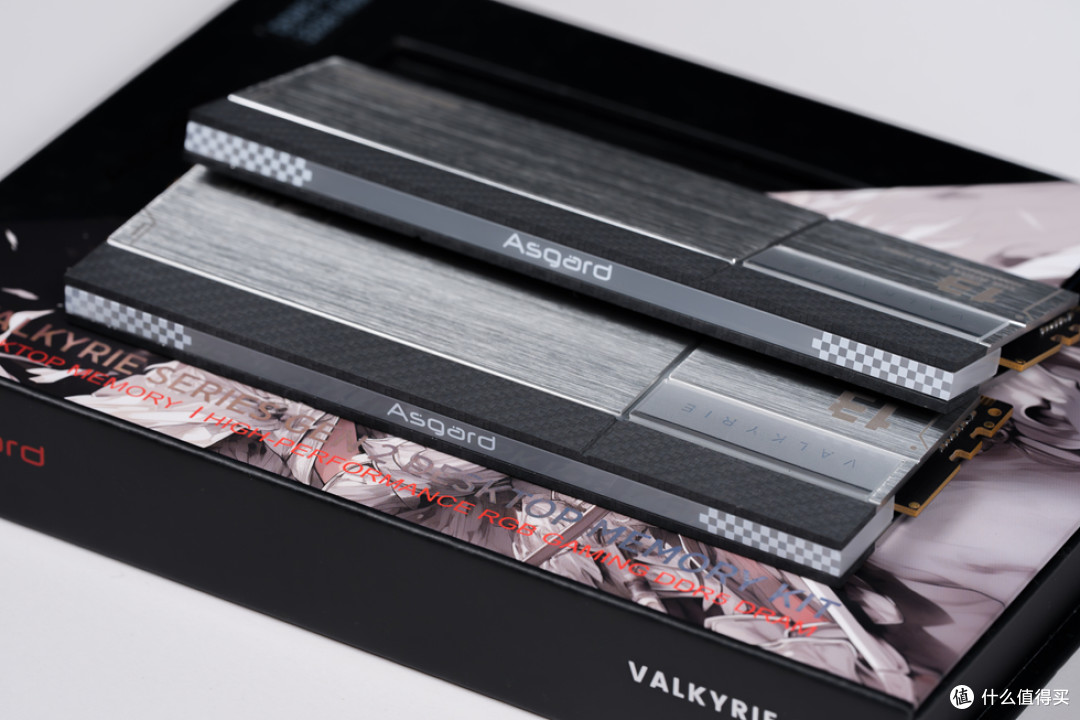 华硕 AP304_ROG X870E-E_阿斯加特女武神&ROG_影驰RTX 5070Ti HOF