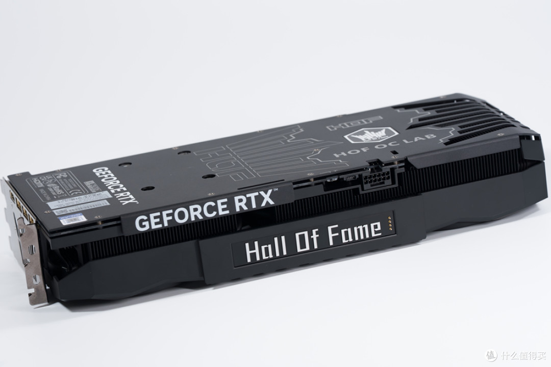华硕 AP304_ROG X870E-E_阿斯加特女武神&ROG_影驰RTX 5070Ti HOF