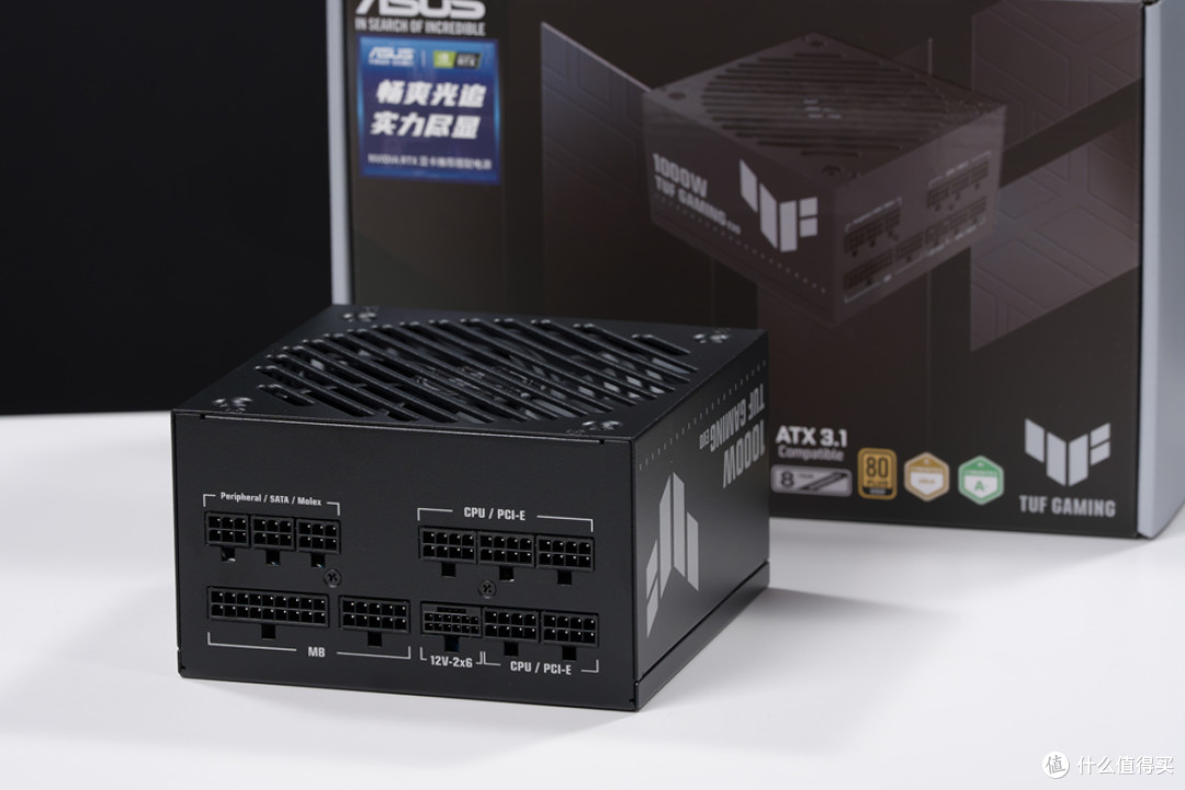 华硕 AP304_ROG X870E-E_阿斯加特女武神&ROG_影驰RTX 5070Ti HOF