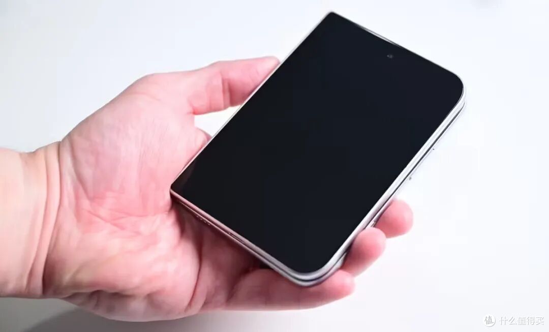 黄牛狂喜!iPhone Ultra日产量仅几百台,太离谱了