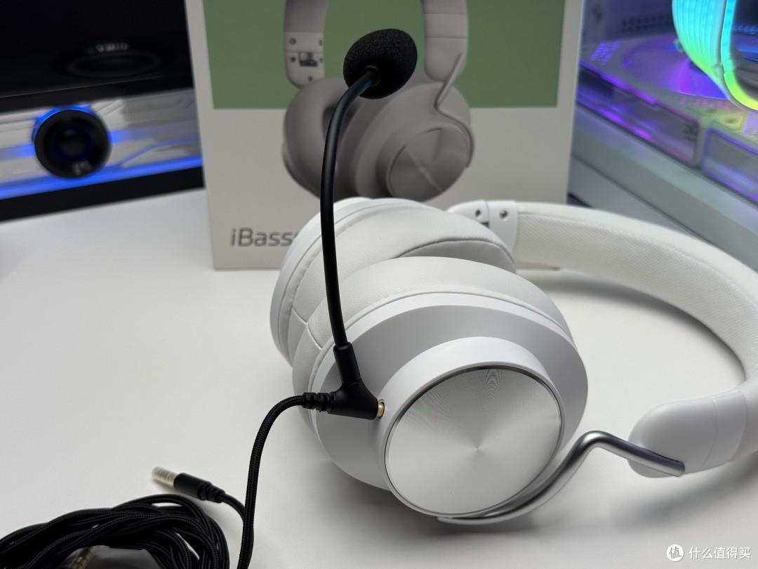 快400块的HIFI封闭头戴,竟然还是有线连接?艾巴索布朗尼