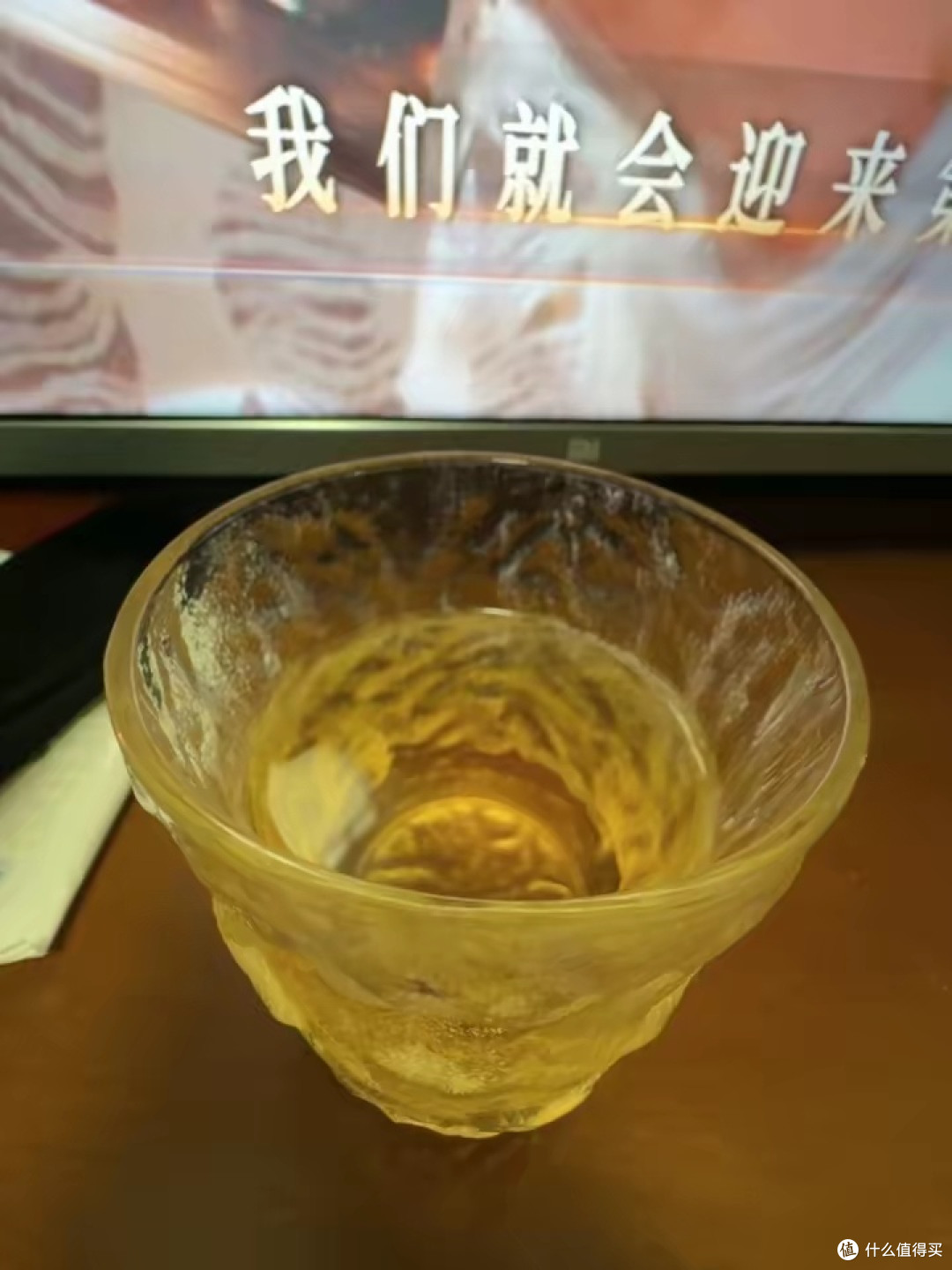 卤煮配轻干啤酒的解腻体验