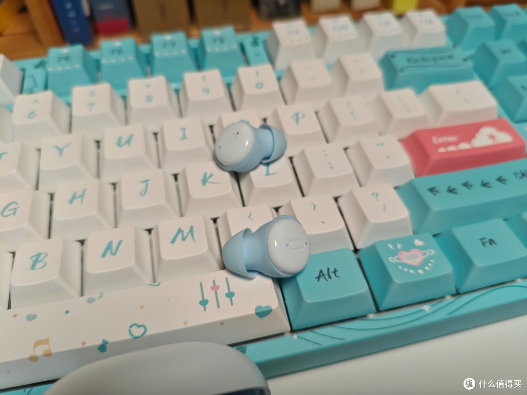 蛇圣小梦Pro,迷你隐形耳机,告别噪音辗转难眠