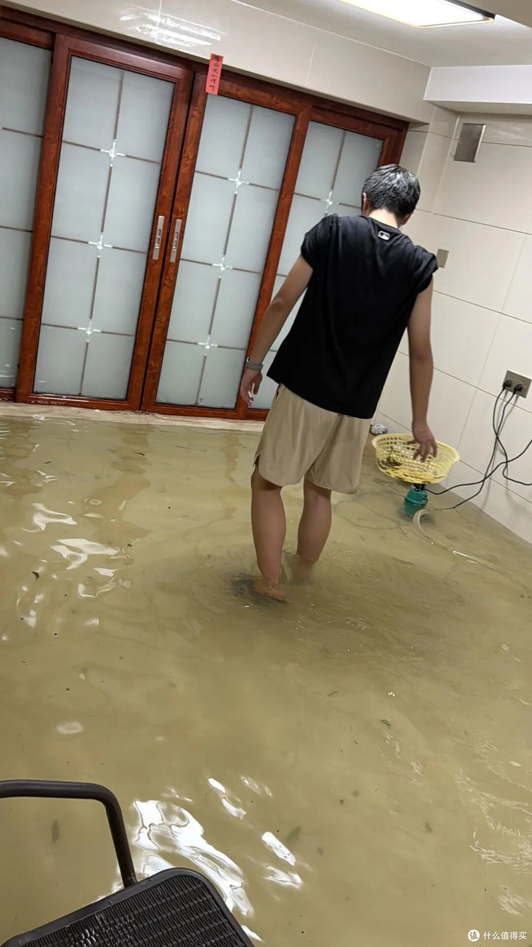 一楼被淹,洪水退去后才明白,“傻不买一楼”是多么痛的领悟!