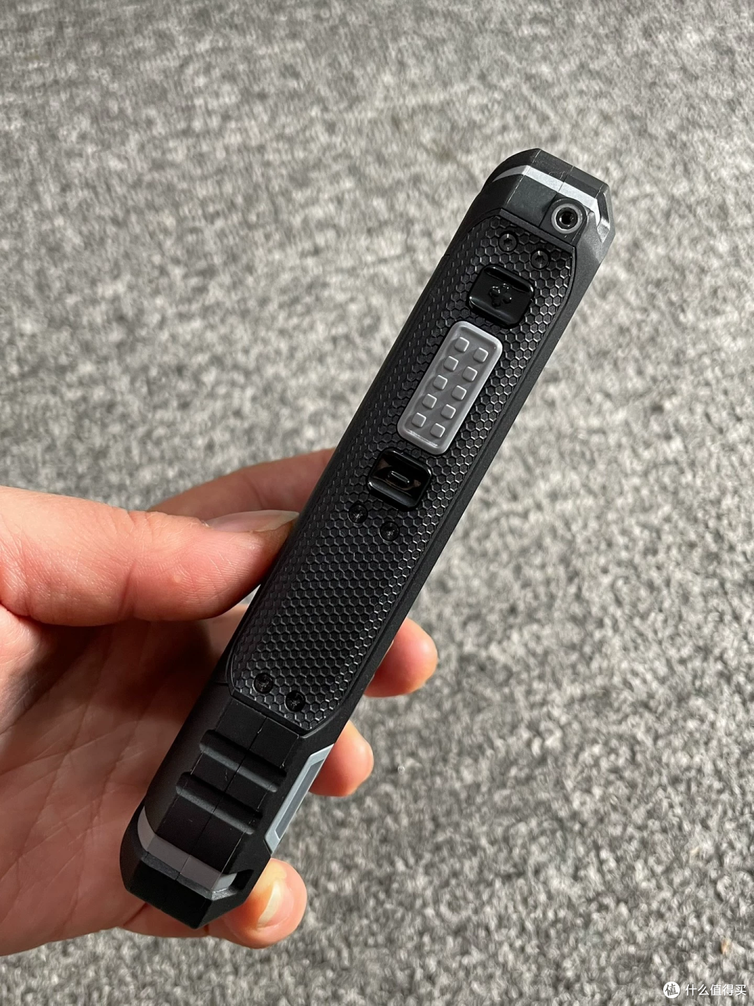 238元硕尼姆XP5800库存准新三防机:所谓三网4G全网通靠谱吗?