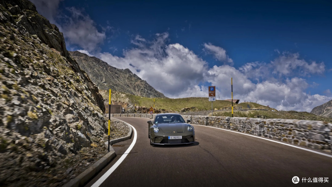 预计售价249万元,限量100台,保时捷发布911 GT3 Bergsport