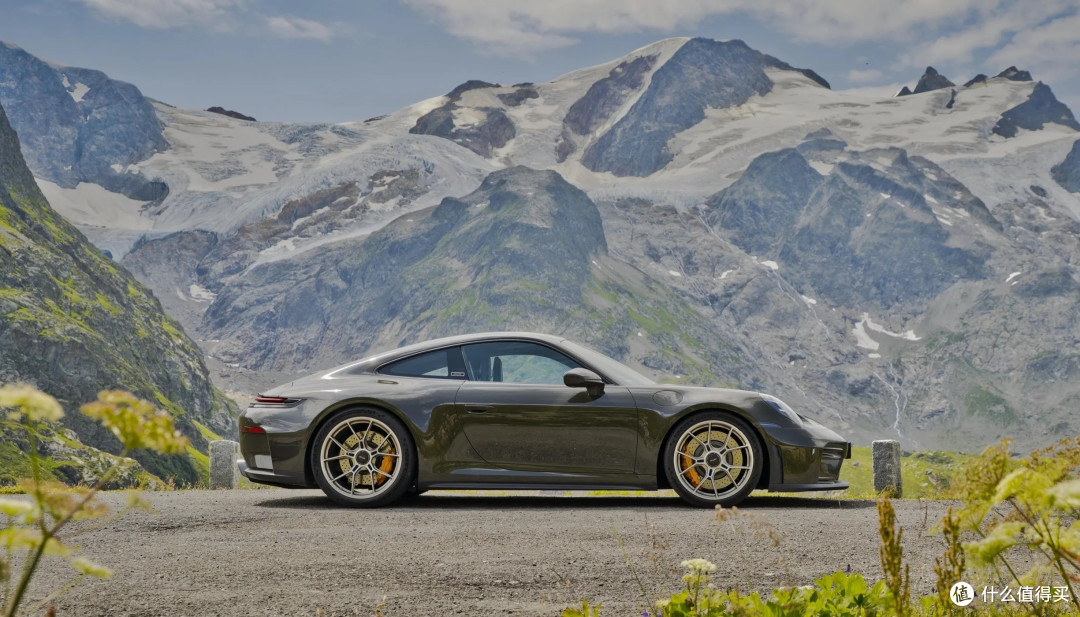预计售价249万元,限量100台,保时捷发布911 GT3 Bergsport