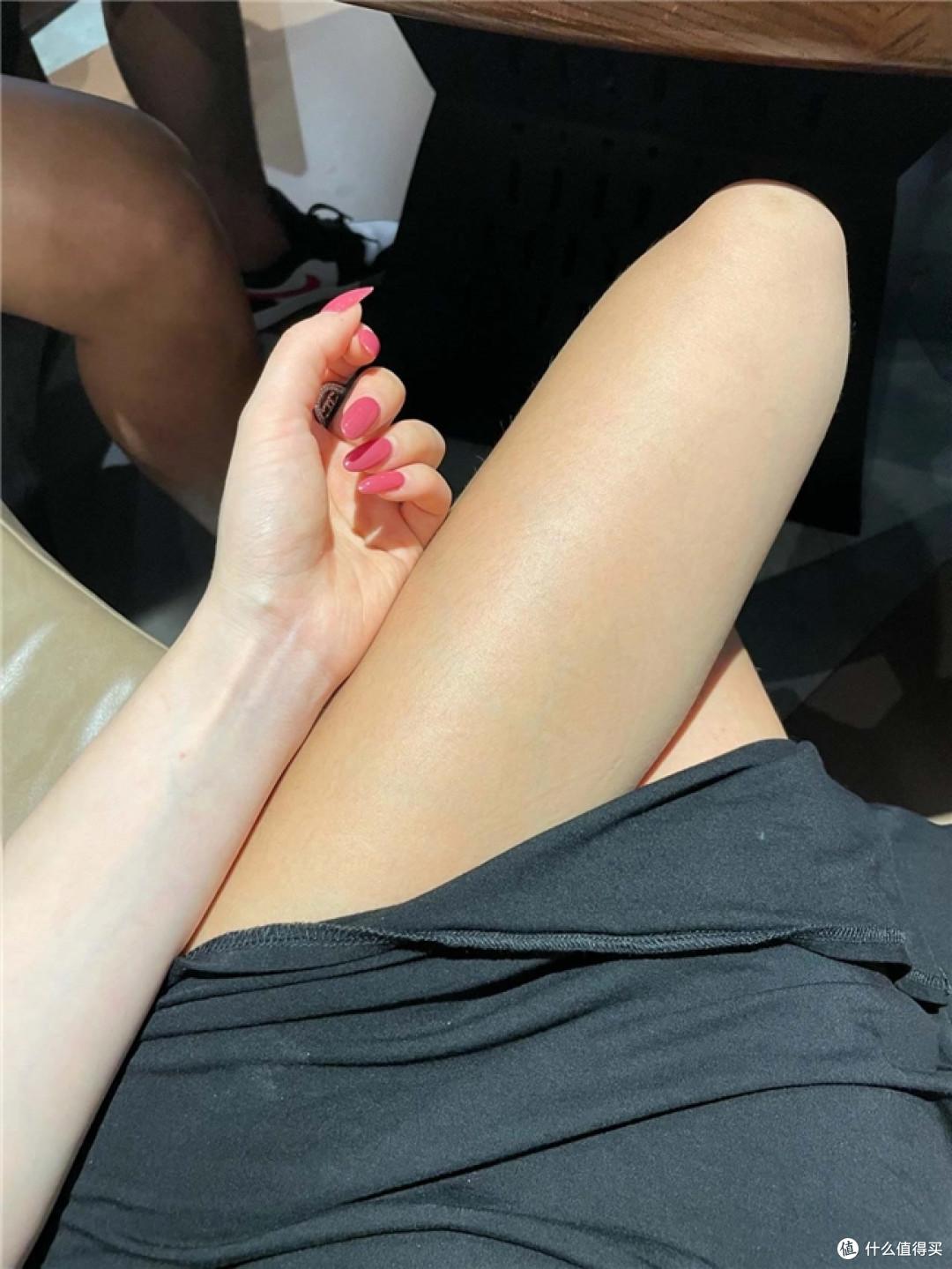 通勤族男生怕防晒油腻假白?四款清爽平价防晒霜这样选更稳