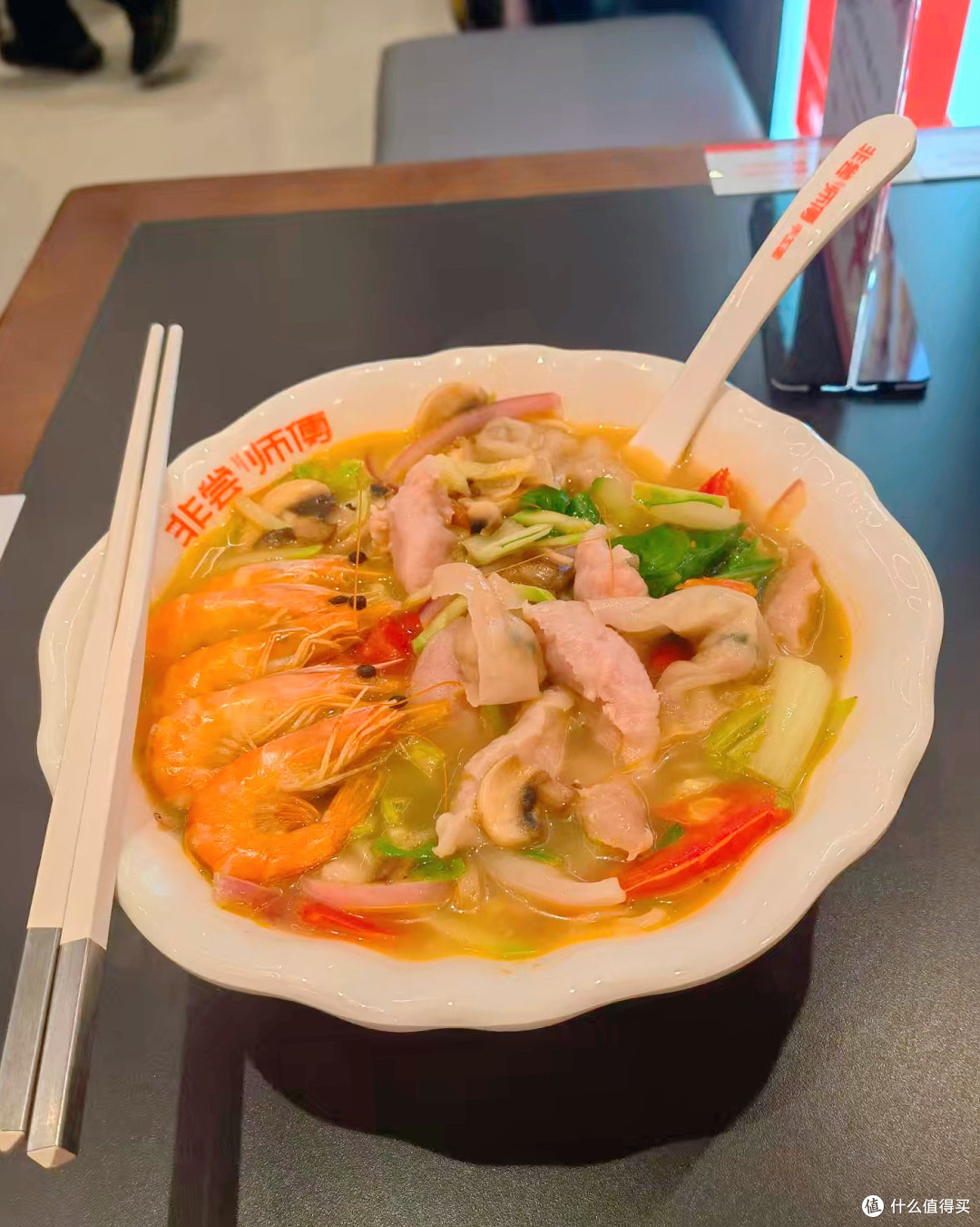22元一人食晚餐打卡，拿下小吃榜第一的海鲜面值不值