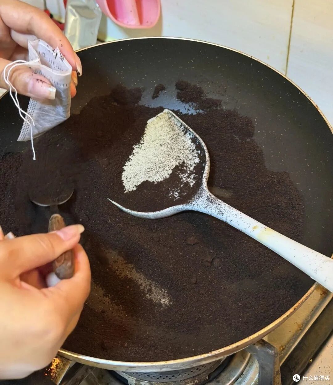 喝完的「牛奶桶」只能扔掉？看了中年阿姨的用法，发现自己亏大了