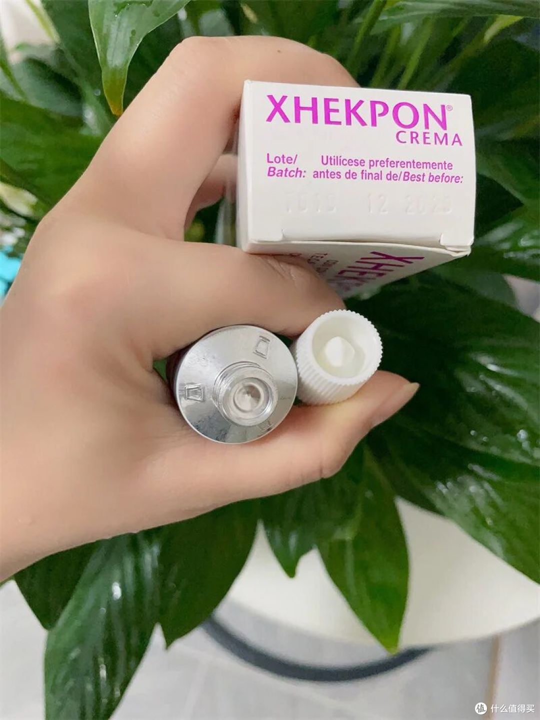 买菜只穿59块球鞋，TVB第一视后关咏荷：活成最松弛的普通人