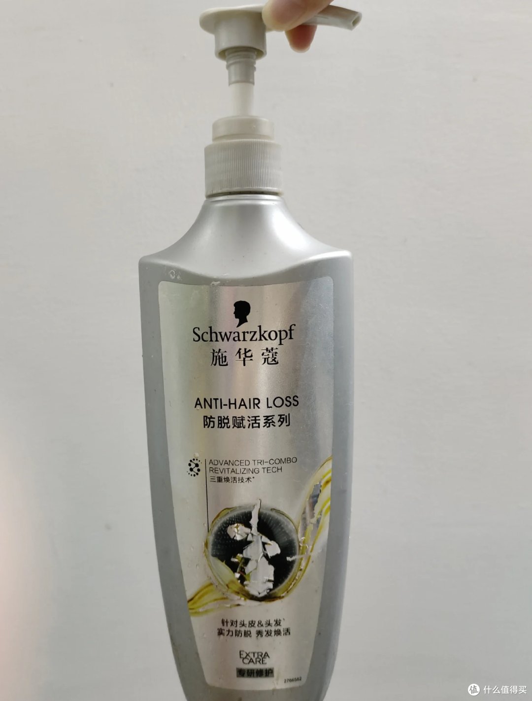 买菜只穿59块球鞋，TVB第一视后关咏荷：活成最松弛的普通人