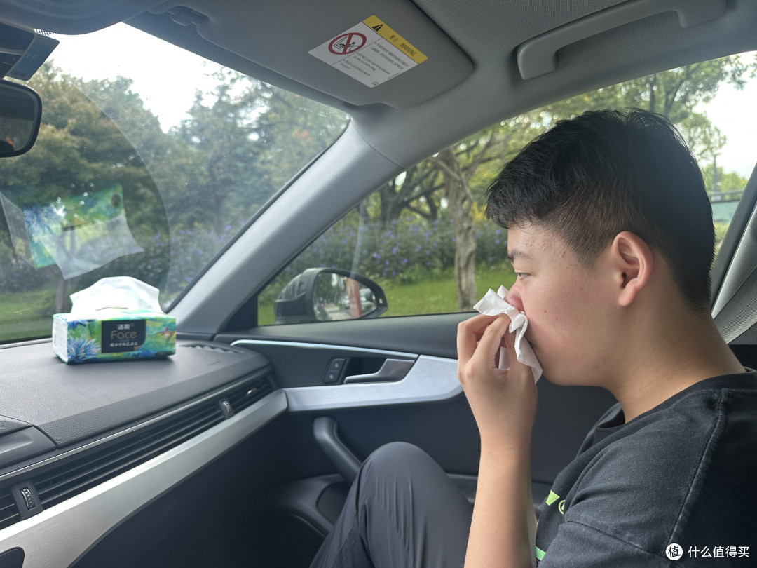 始于颜值,忠于实力!洁柔油画抽纸:四层加厚,湿水强韧,柔软安心
